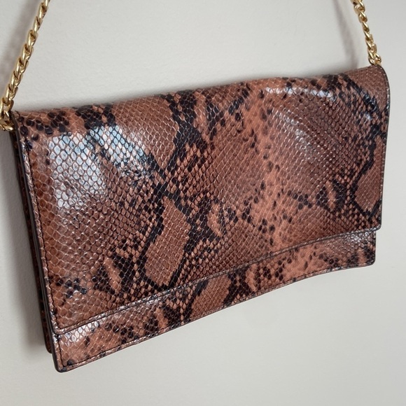 ANN Taylor l Clutch - Picture 3 of 7